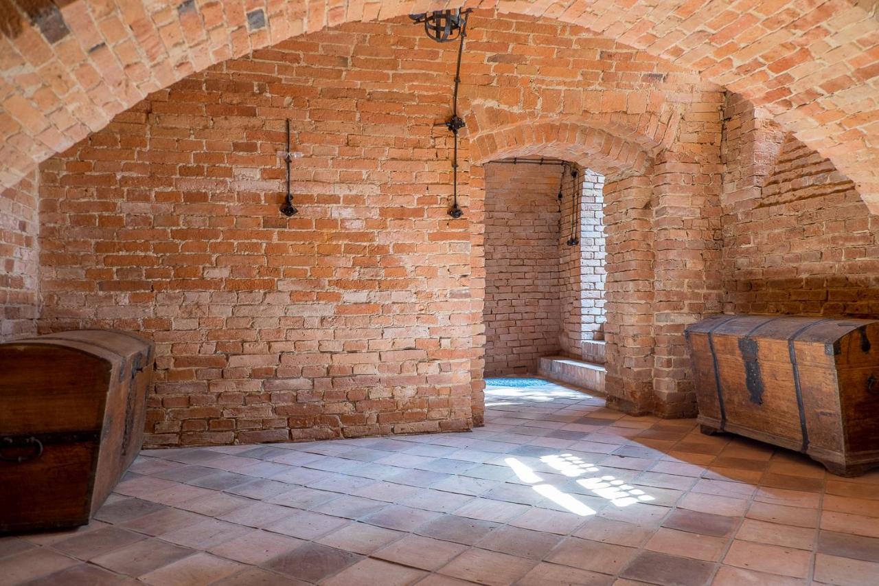 Dwor Gogolewo Nad Warta Bed and Breakfast Ksiaz Wielkopolski Exteriör bild
