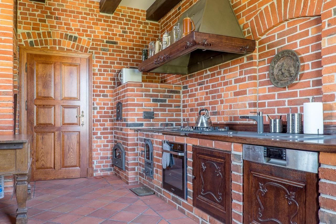 Dwor Gogolewo Nad Warta Bed and Breakfast Ksiaz Wielkopolski Exteriör bild